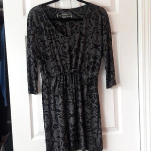 Soma Gray & Black tunic - EUC!
